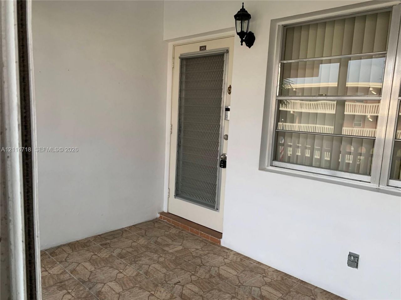 180 NE 12th Ave , Unit 14D, Hallandale Beach, FL 33009 Photo