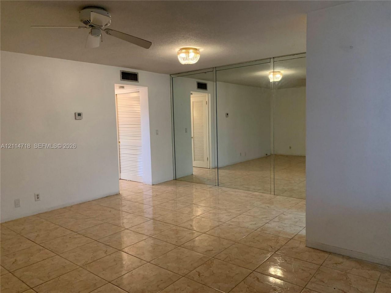 180 NE 12th Ave , Unit 14D, Hallandale Beach, FL 33009 Photo