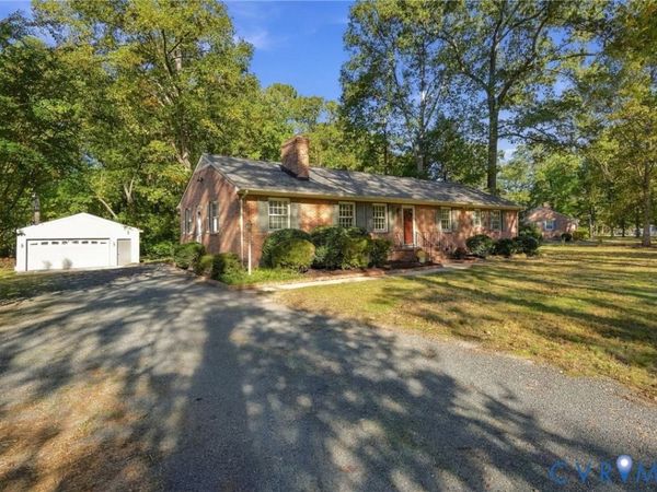 10995 Linderwood Drive , Mechanicsville, VA 23116