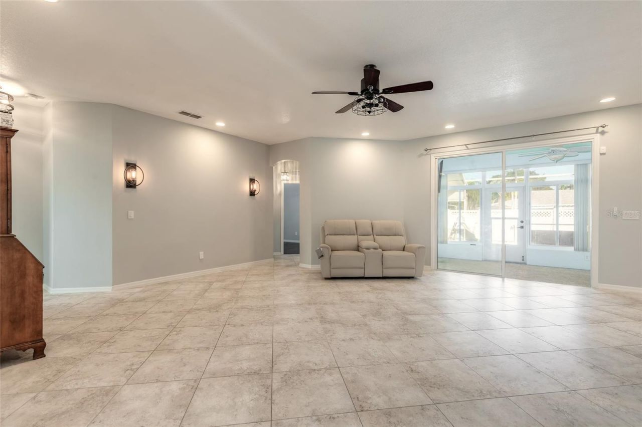 3329 Unity Tree Drive , Edgewater, FL 32141 Photo