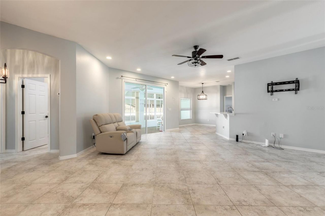 3329 Unity Tree Drive , Edgewater, FL 32141 Photo