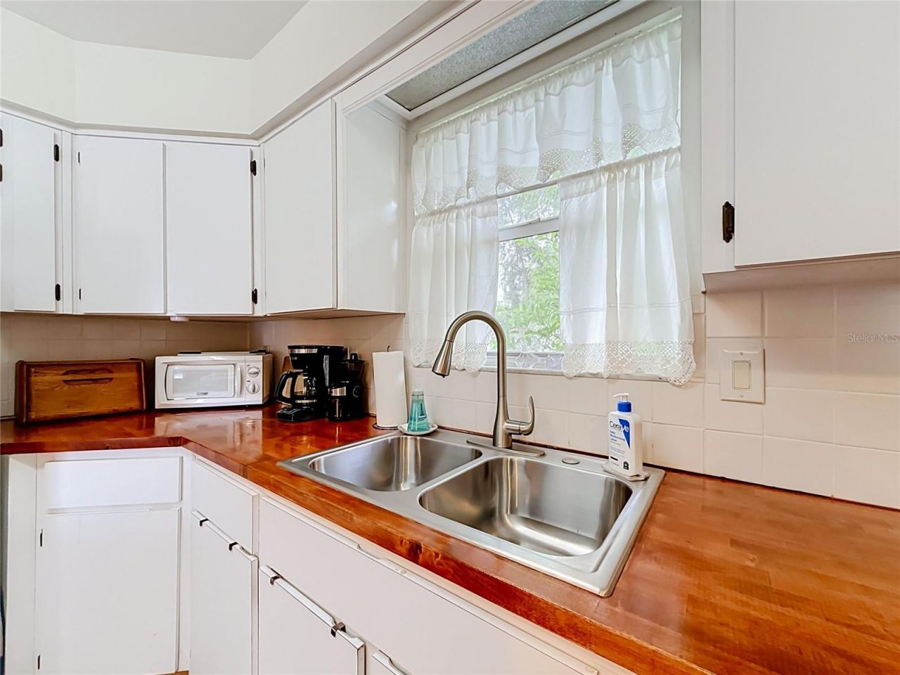 1038 Scotch Pine Court , Leesburg, FL 34788 Photo