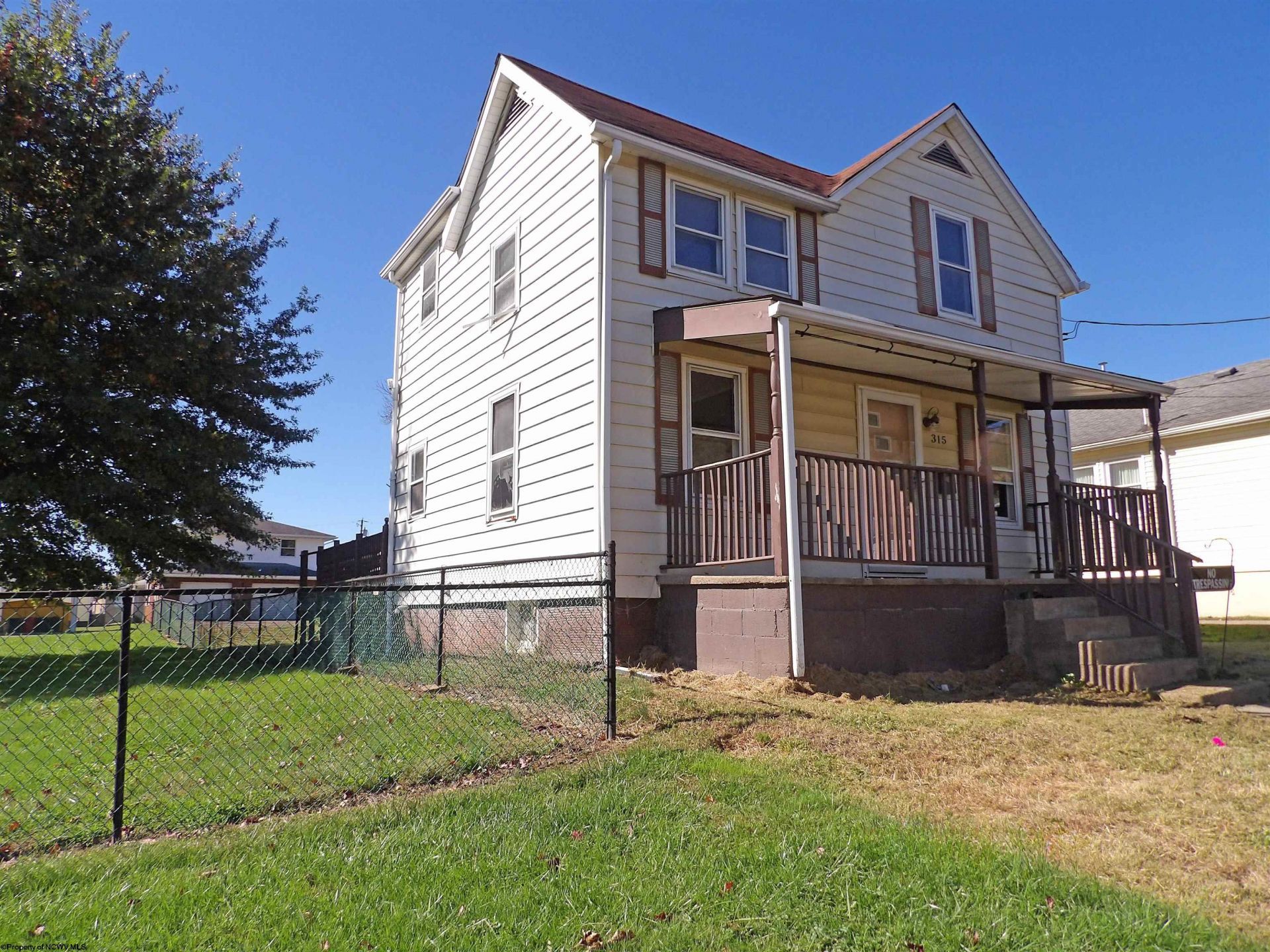 315 Sycamore Avenue, Moundsville, WV 26041 Main Photo