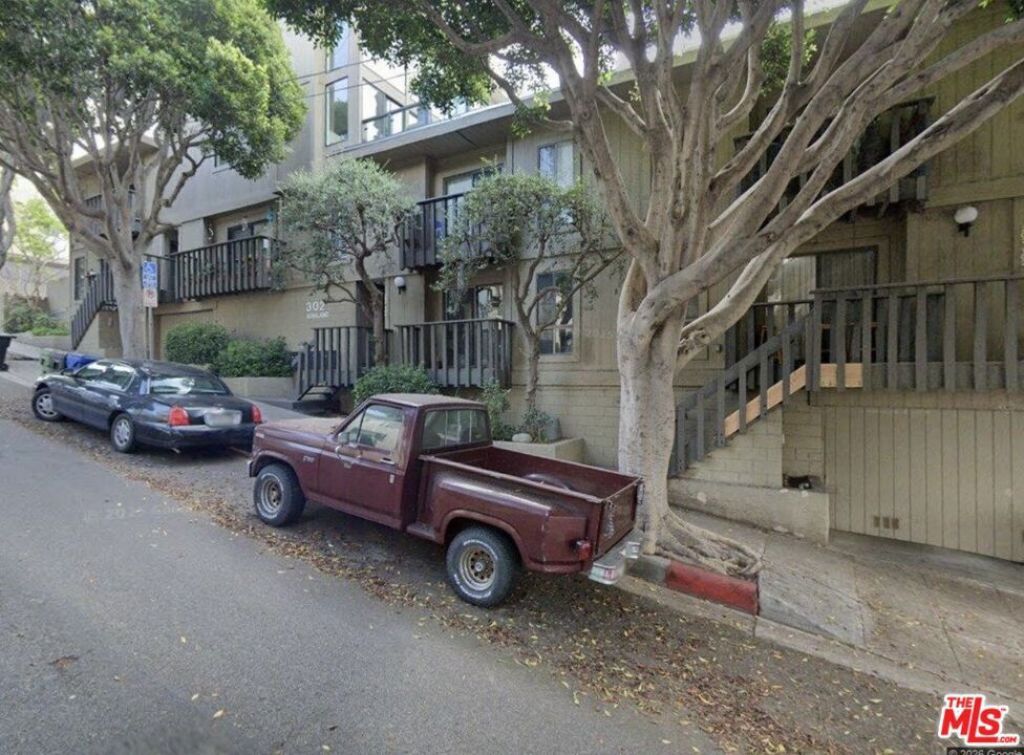 302 Ashland Avenue, Unit 103, Santa Monica, CA 90405 Main Photo