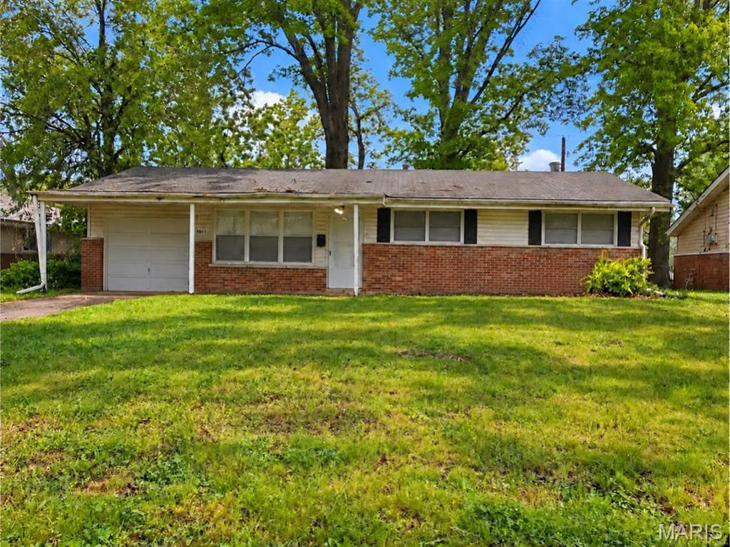 9805 Duke Drive , Moline Acres, MO 63136 Main Photo
