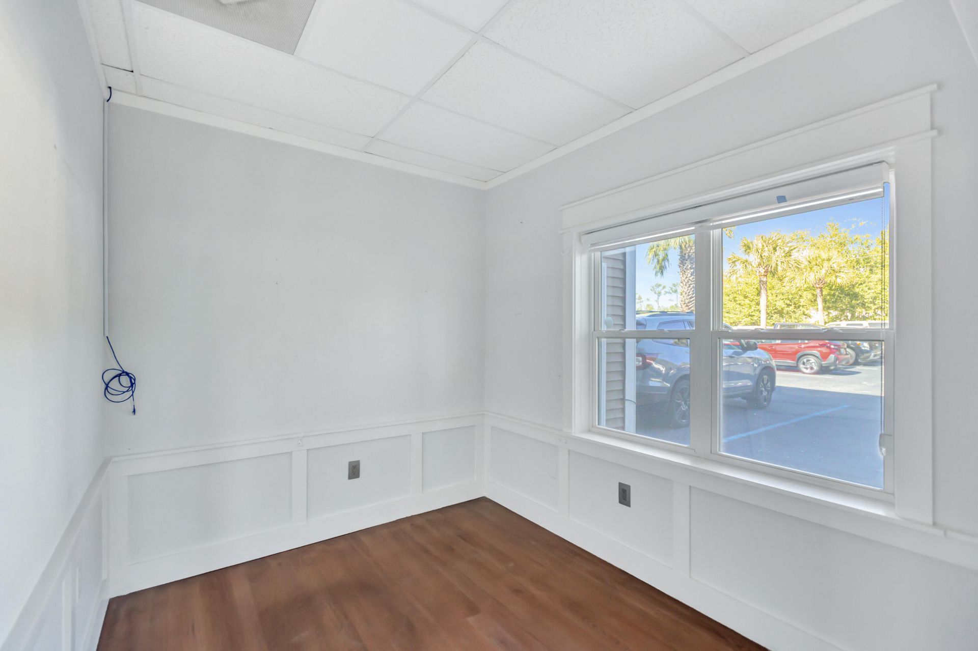 668 Marina Drive  Photo 10