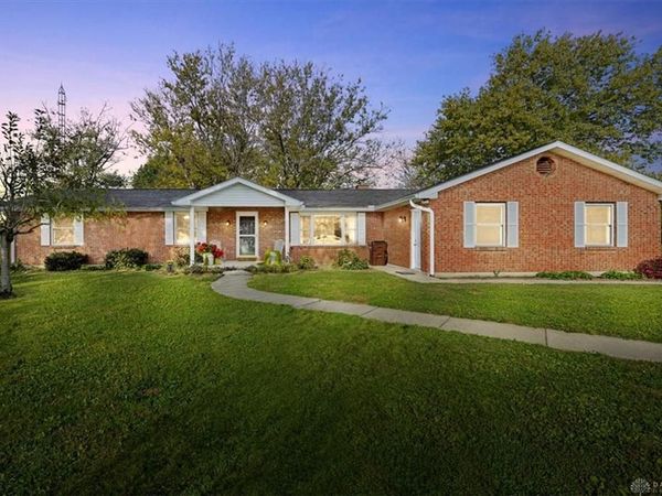 1327 Gultice Road, Xenia, OH 45385