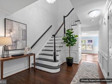 21834 FORMOSA SQUARE , STERLING, VA 20164