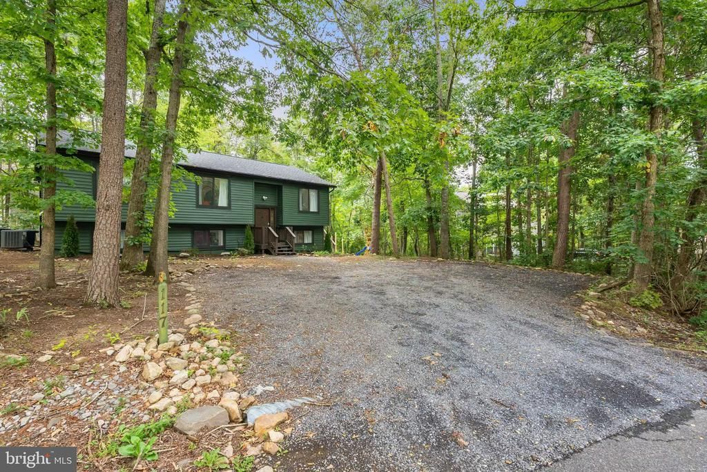 117 Powell Place , Mc Gaheysville, VA 22840 Main Photo