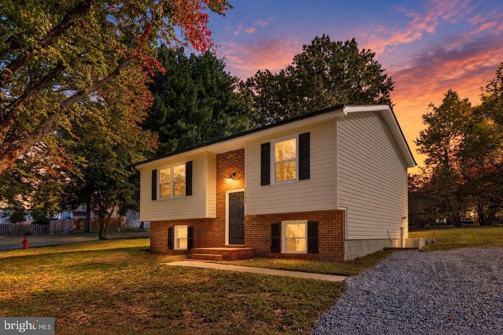 2140 Minnear Street , Fredericksburg, VA 22407 Main Photo