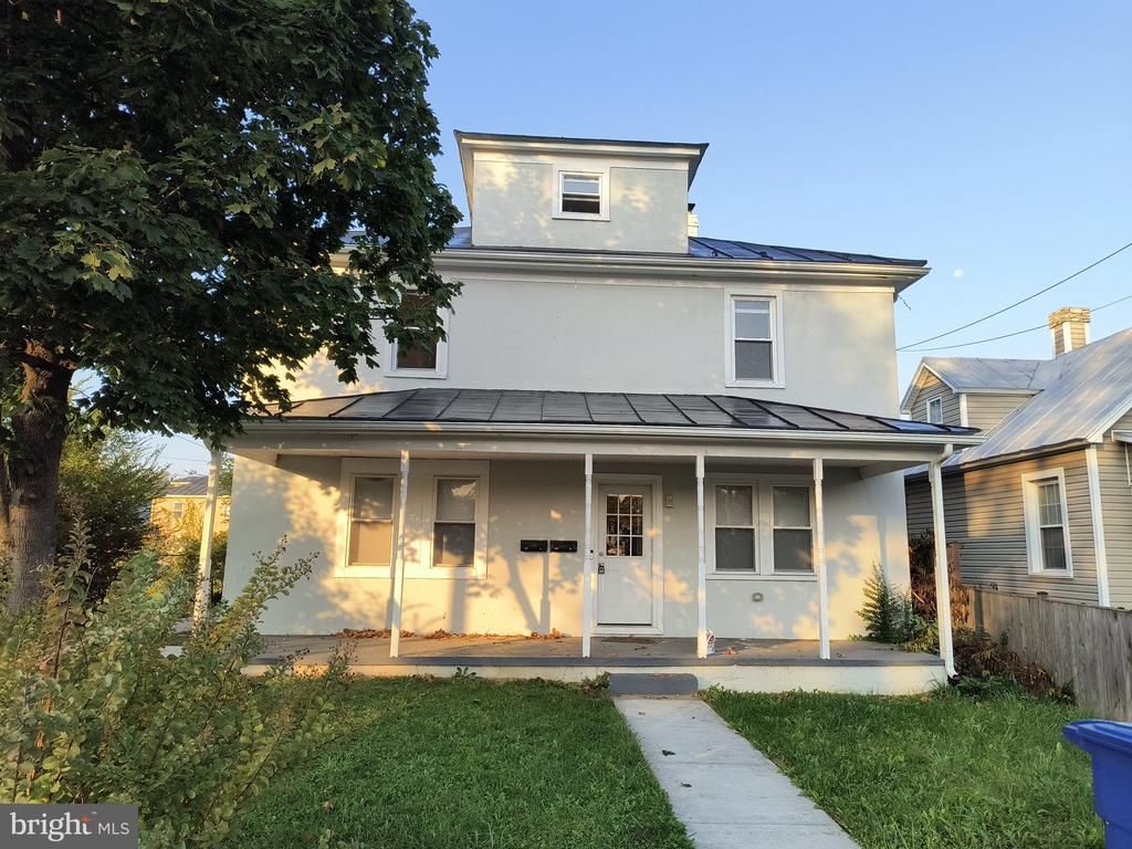 329 Front Street , Unit B, Front Royal, VA 22630 Main Photo