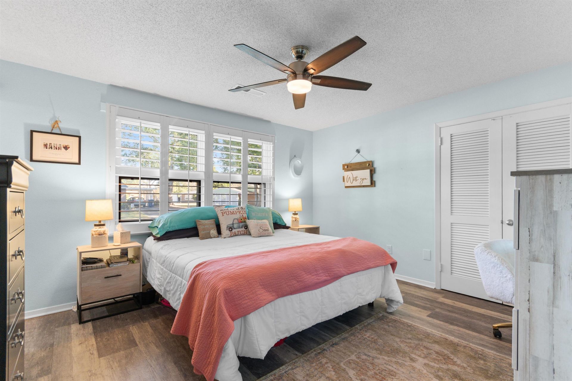 735 Yellowwood Ave.  Photo 13