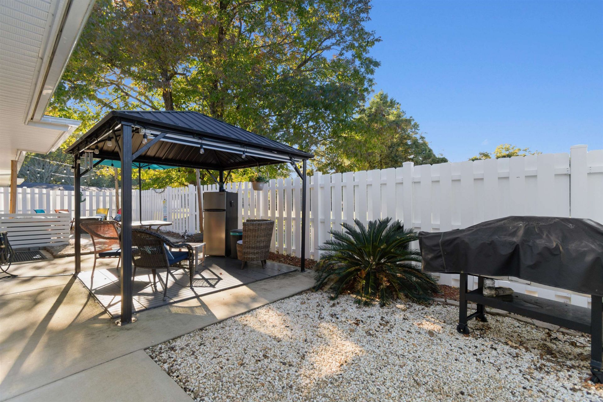 735 Yellowwood Ave.  Photo 28