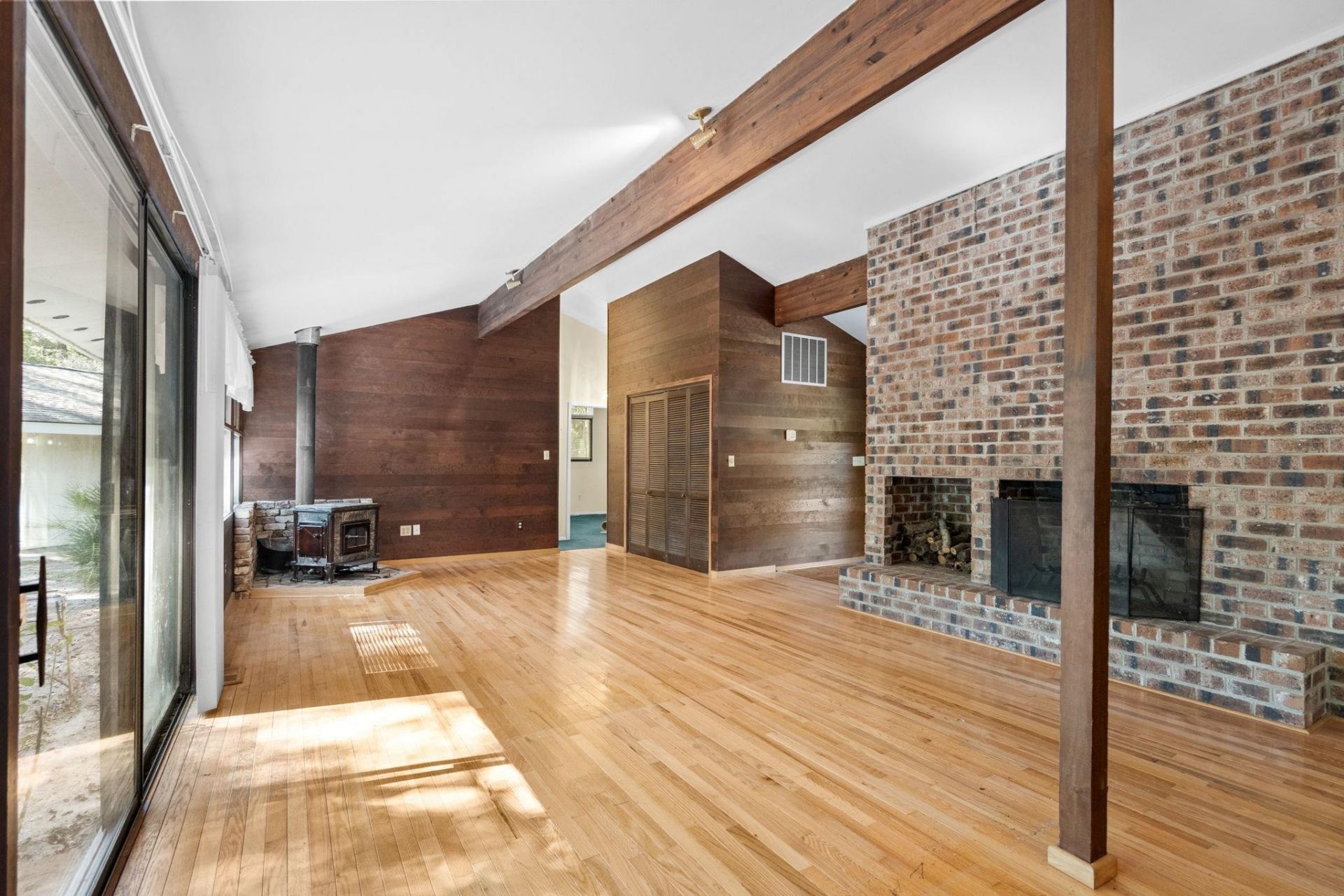275 Cherry Ln.  Photo 12