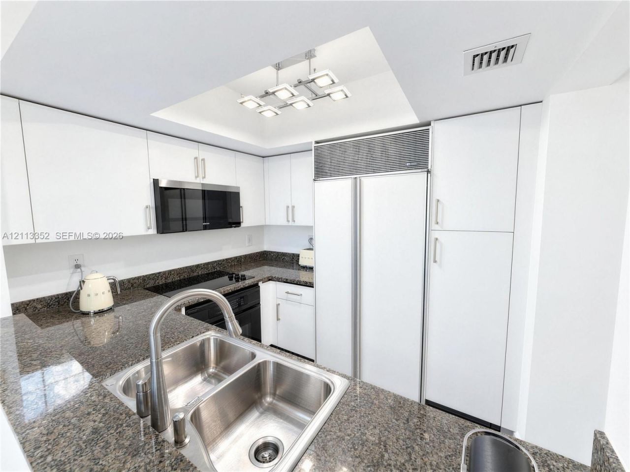1500 Ocean Dr, Unit 1210, Miami Beach, FL 33139 Photo