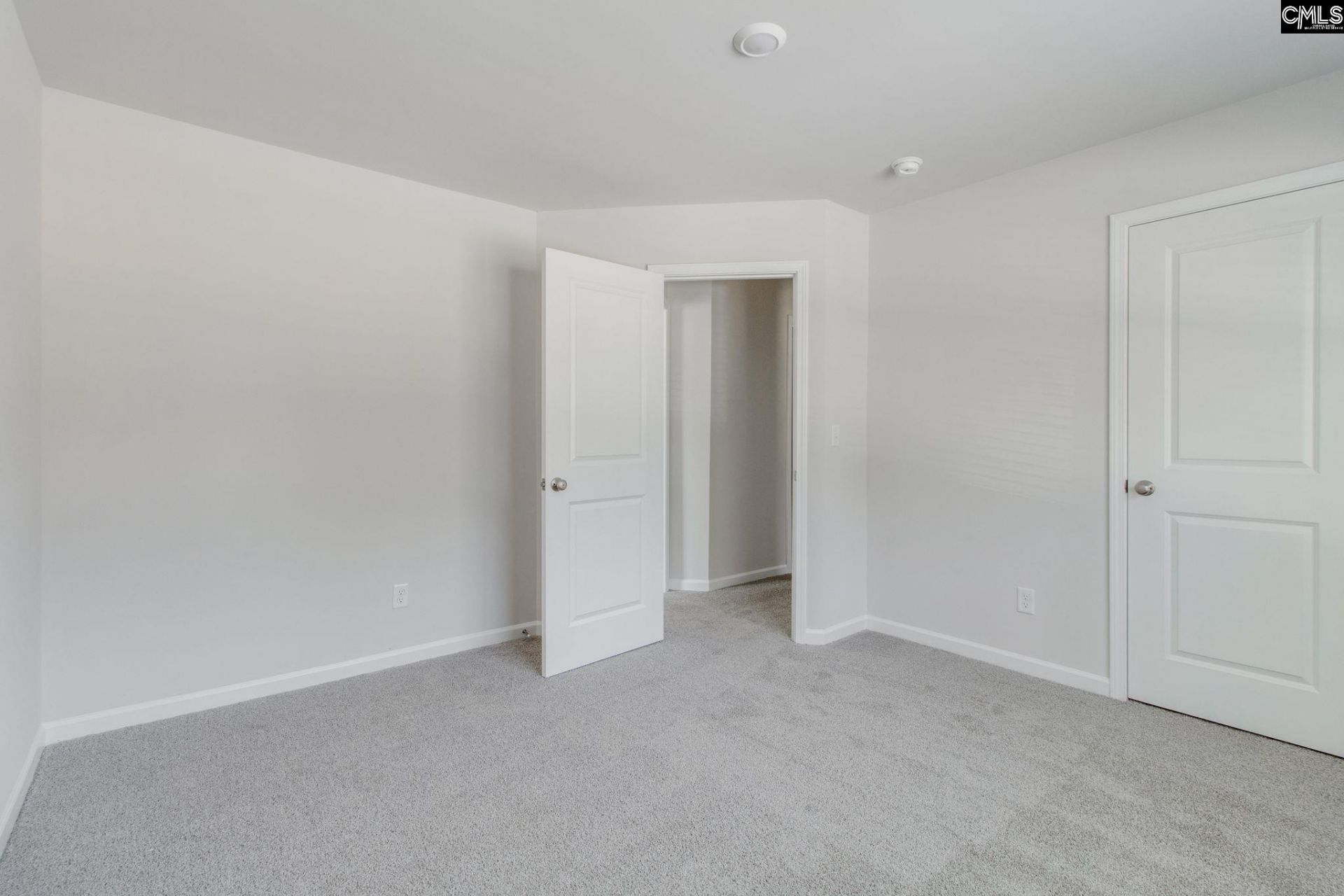 2340 Offspring Court  Photo 32