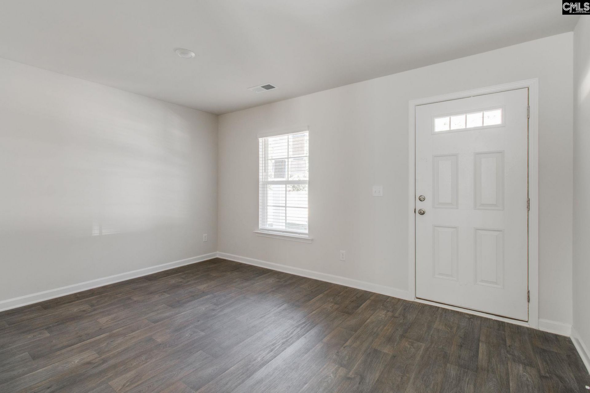 2340 Offspring Court  Photo 6