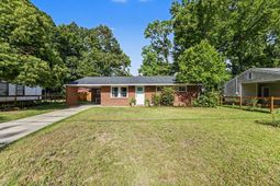 2633 Dellwood Avenue photo 4
