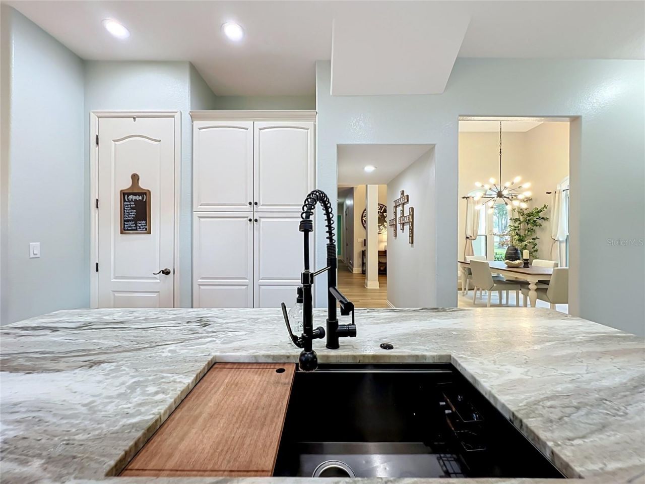 37011 Lake Yale Place , Grand Island, FL 32735 Photo