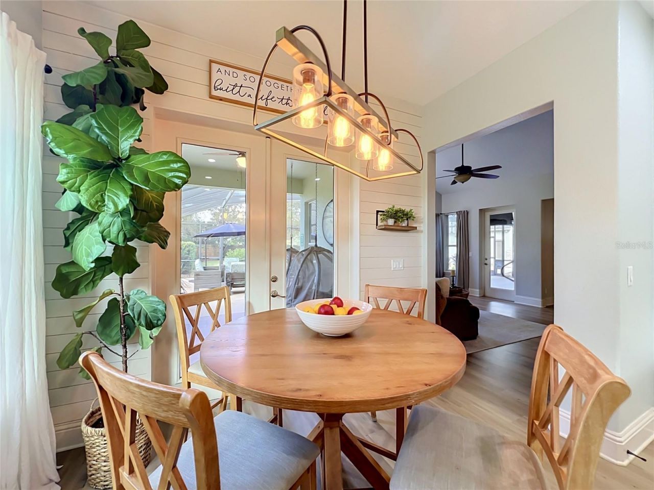 37011 Lake Yale Place , Grand Island, FL 32735 Photo