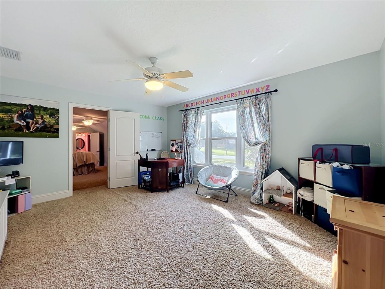 37011 Lake Yale Place , Grand Island, FL 32735 Photo