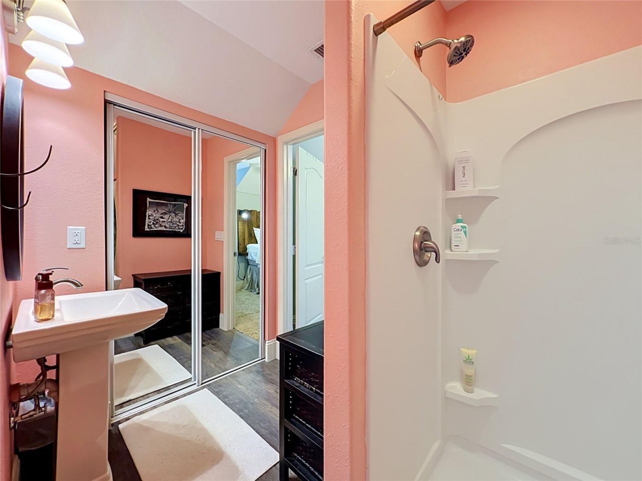 37011 Lake Yale Place , Grand Island, FL 32735 Photo