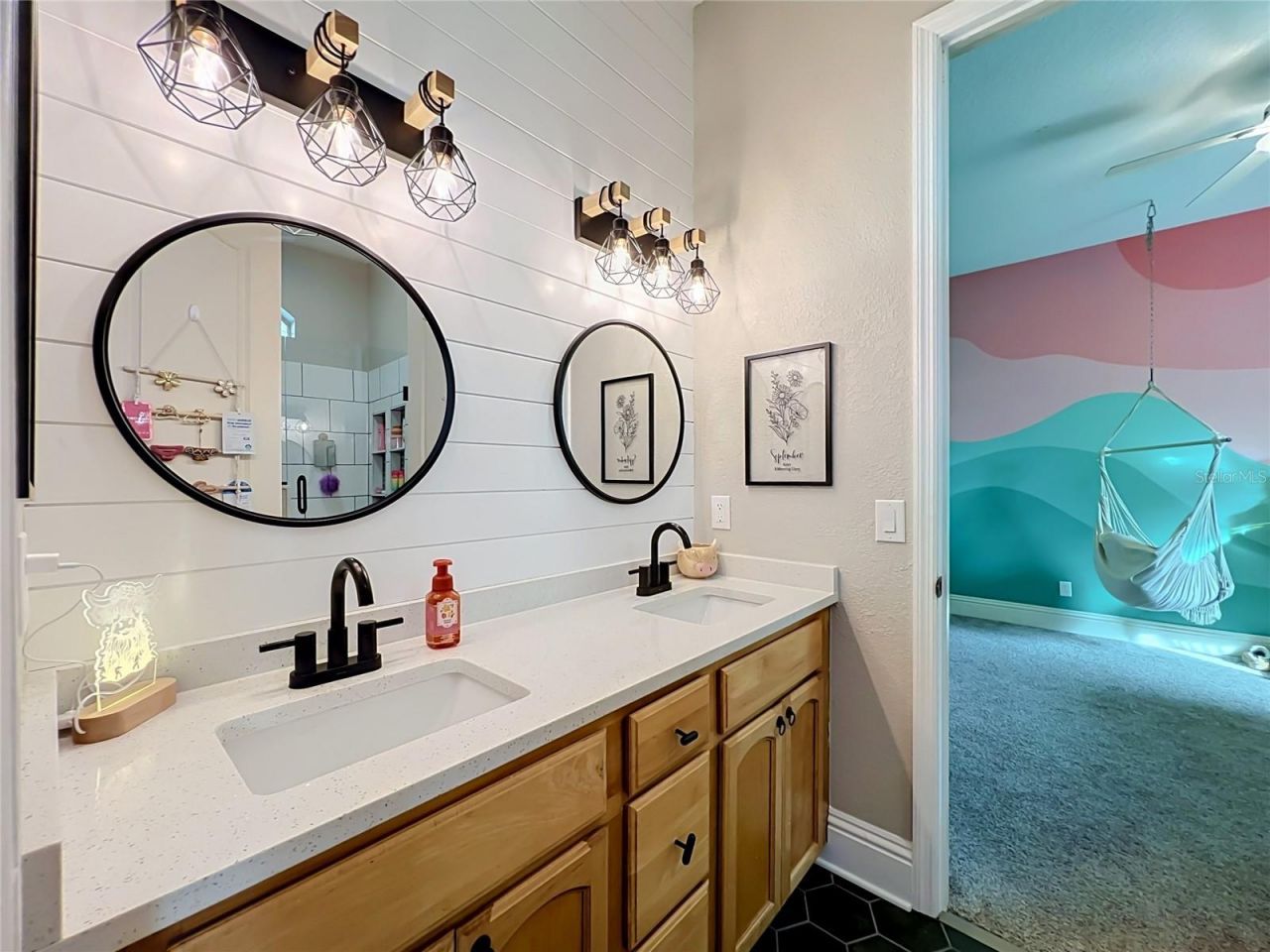 37011 Lake Yale Place , Grand Island, FL 32735 Photo