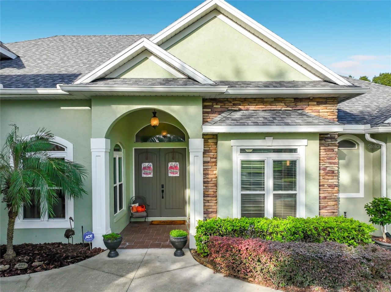 37011 Lake Yale Place , Grand Island, FL 32735 Photo