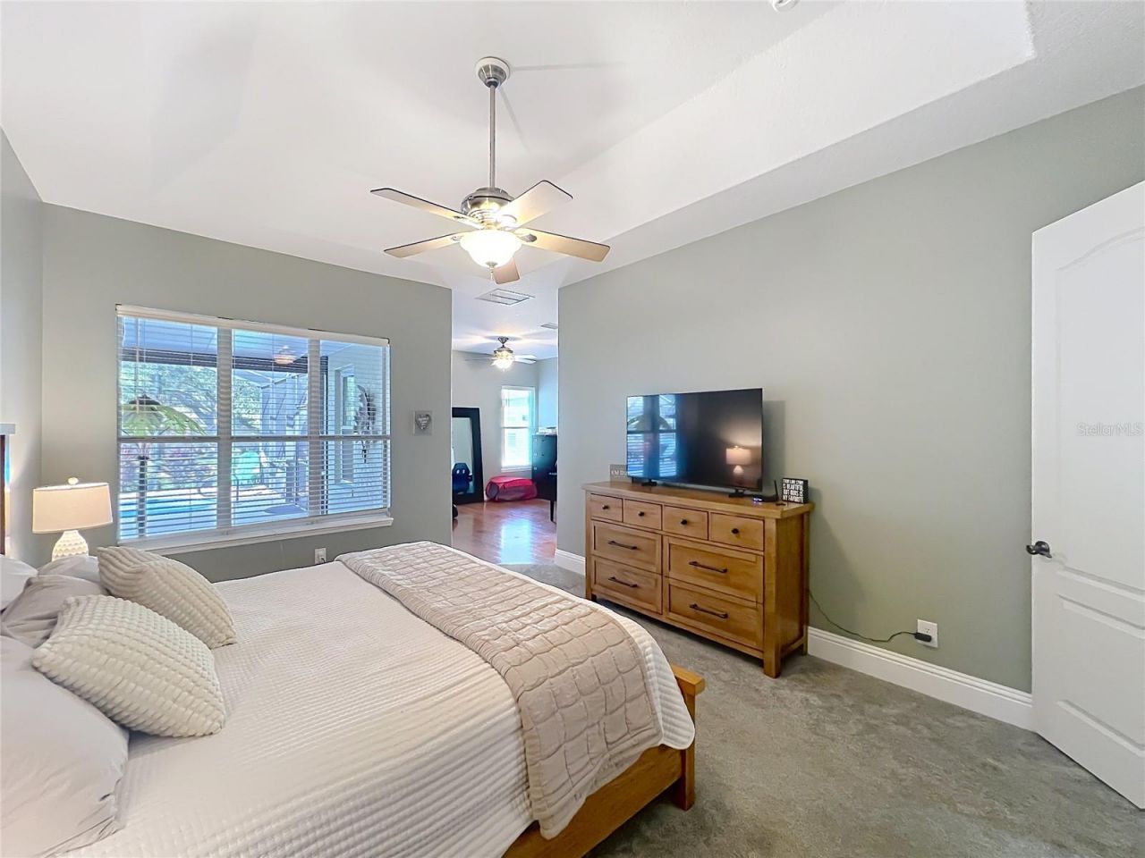 37011 Lake Yale Place , Grand Island, FL 32735 Photo