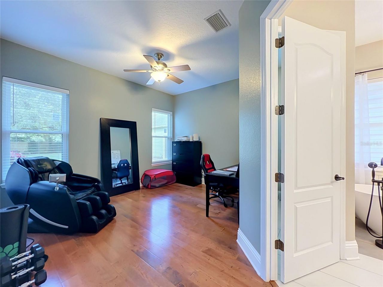 37011 Lake Yale Place , Grand Island, FL 32735 Photo
