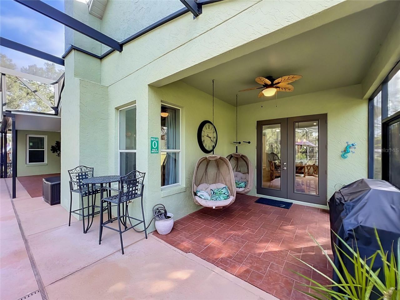37011 Lake Yale Place , Grand Island, FL 32735 Photo