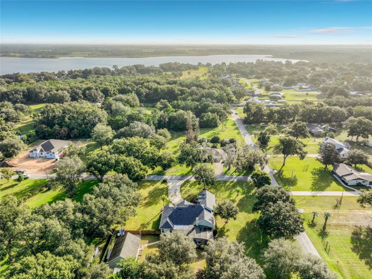 37011 Lake Yale Place , Grand Island, FL 32735 Photo