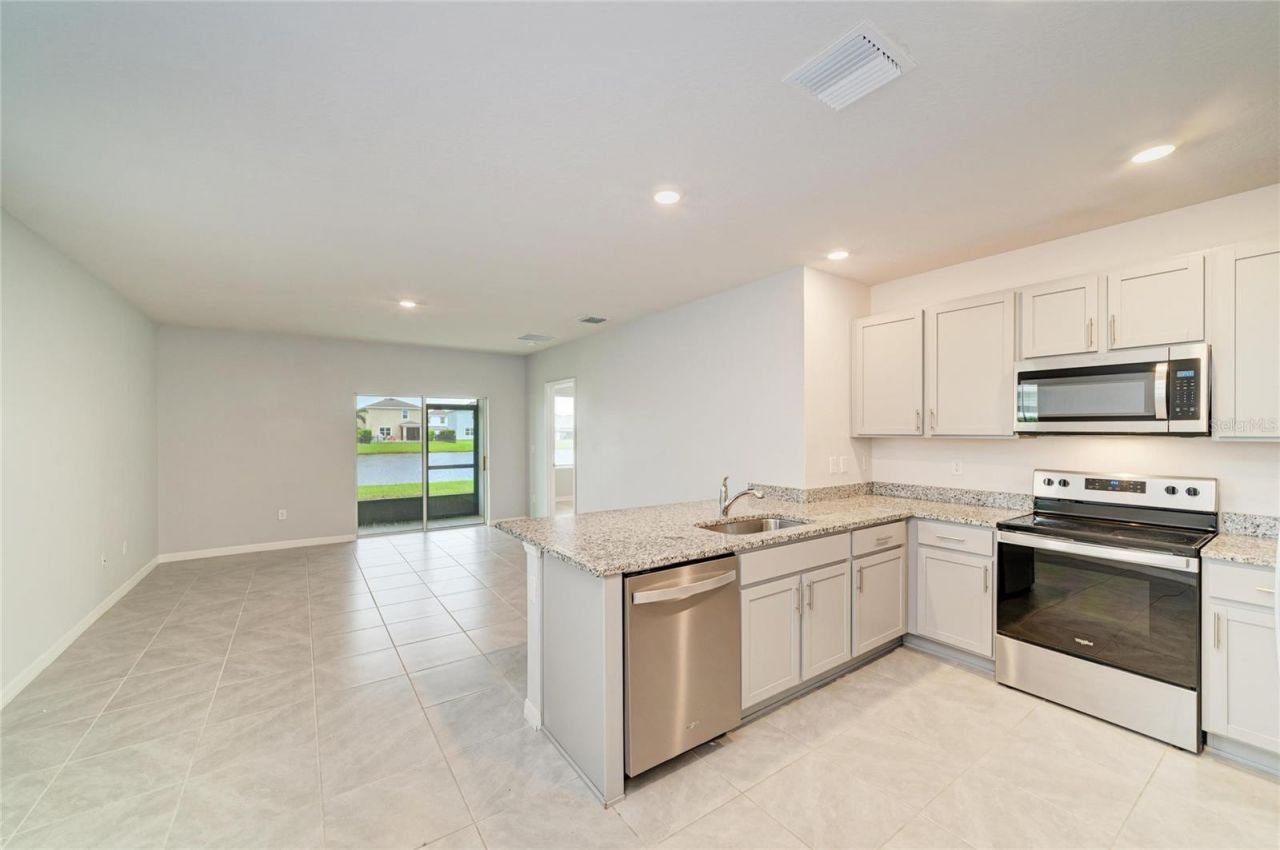 16818 Yard Spring Drive, Lakewood Ranch, FL 34211 Photo