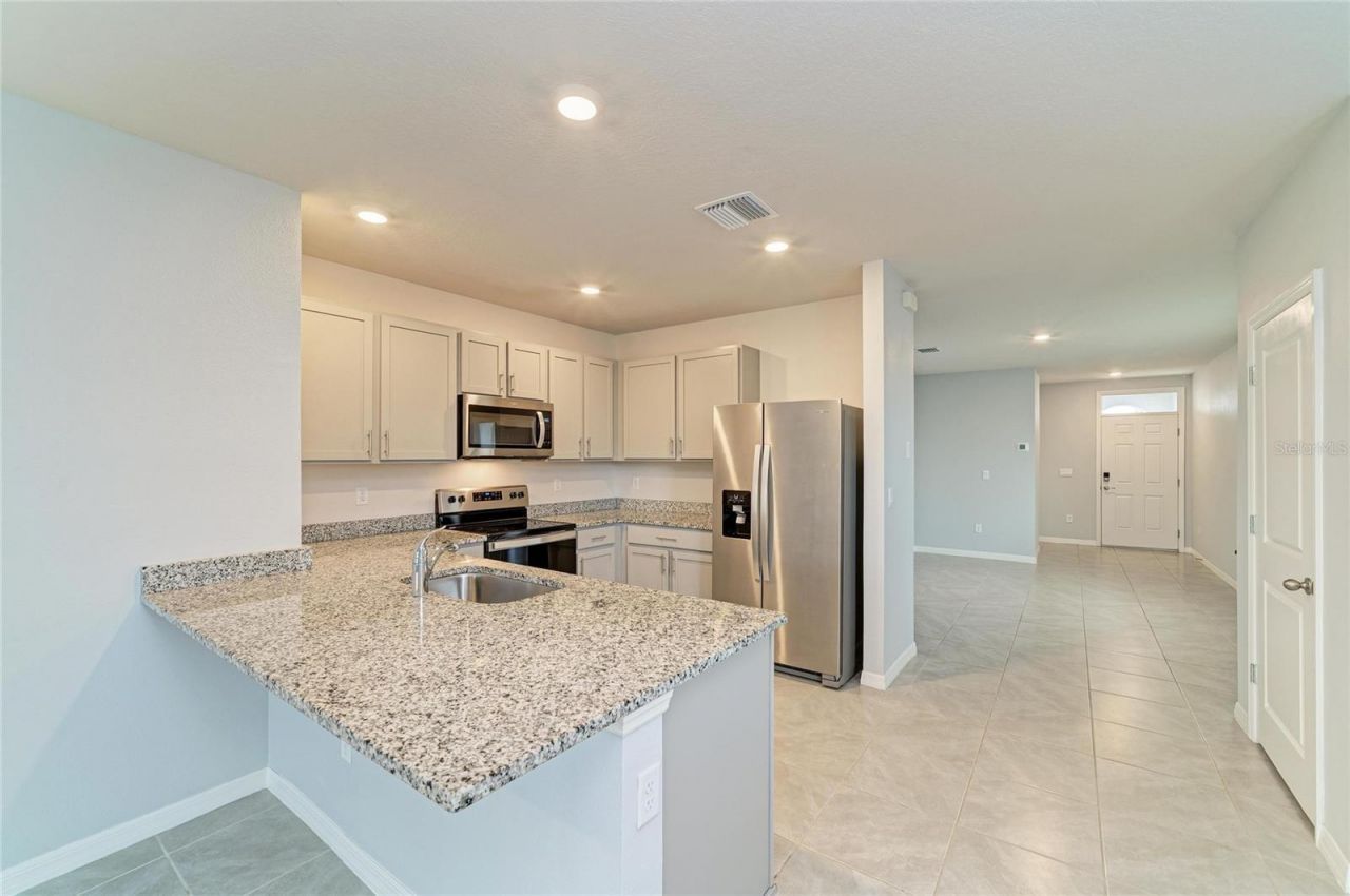 16818 Yard Spring Drive, Lakewood Ranch, FL 34211 Photo