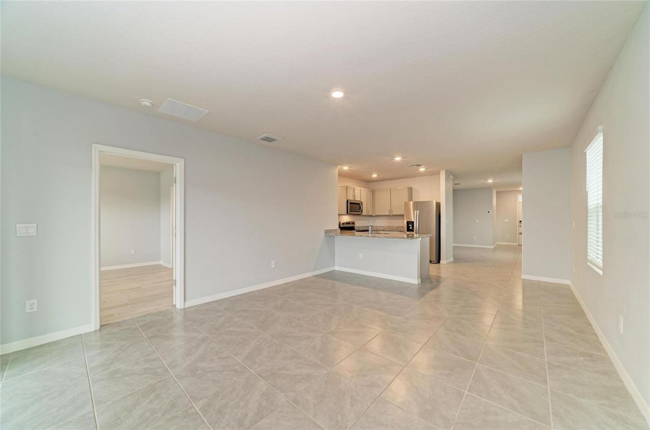 16818 Yard Spring Drive, Lakewood Ranch, FL 34211 Photo