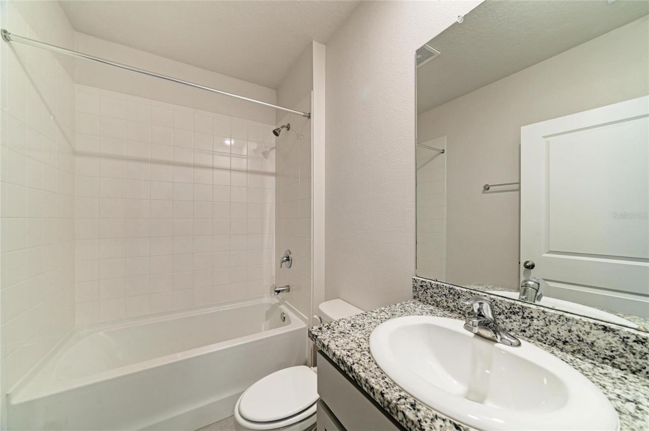 16818 Yard Spring Drive, Lakewood Ranch, FL 34211 Photo