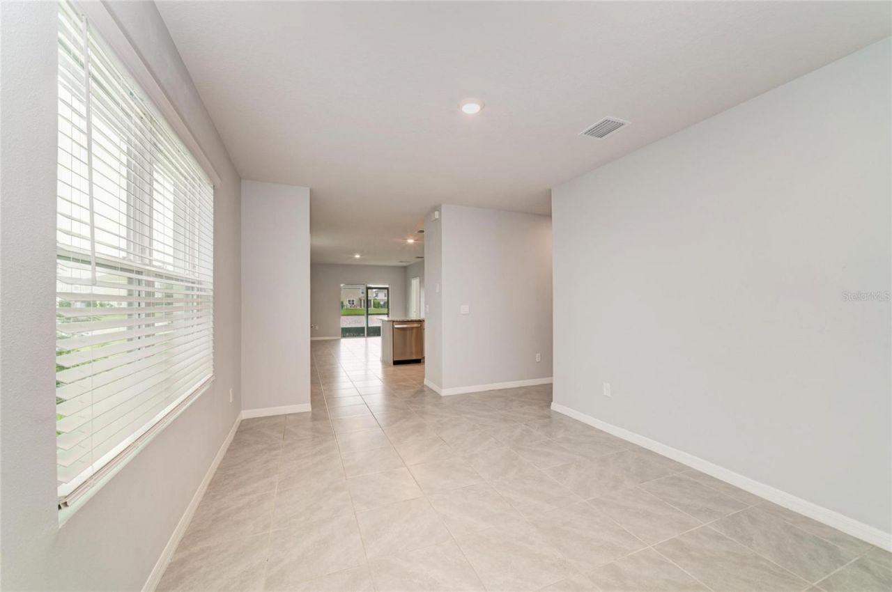 16818 Yard Spring Drive, Lakewood Ranch, FL 34211 Photo