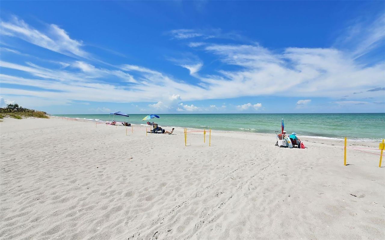 575 Sutton Place , Longboat Key, FL 34228 Photo