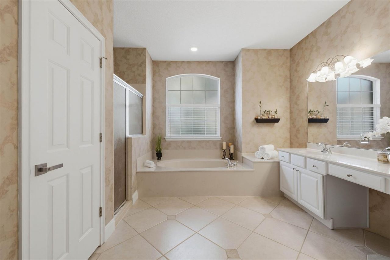 11025 Lake Katherine Circle, Clermont, FL 34711 Photo