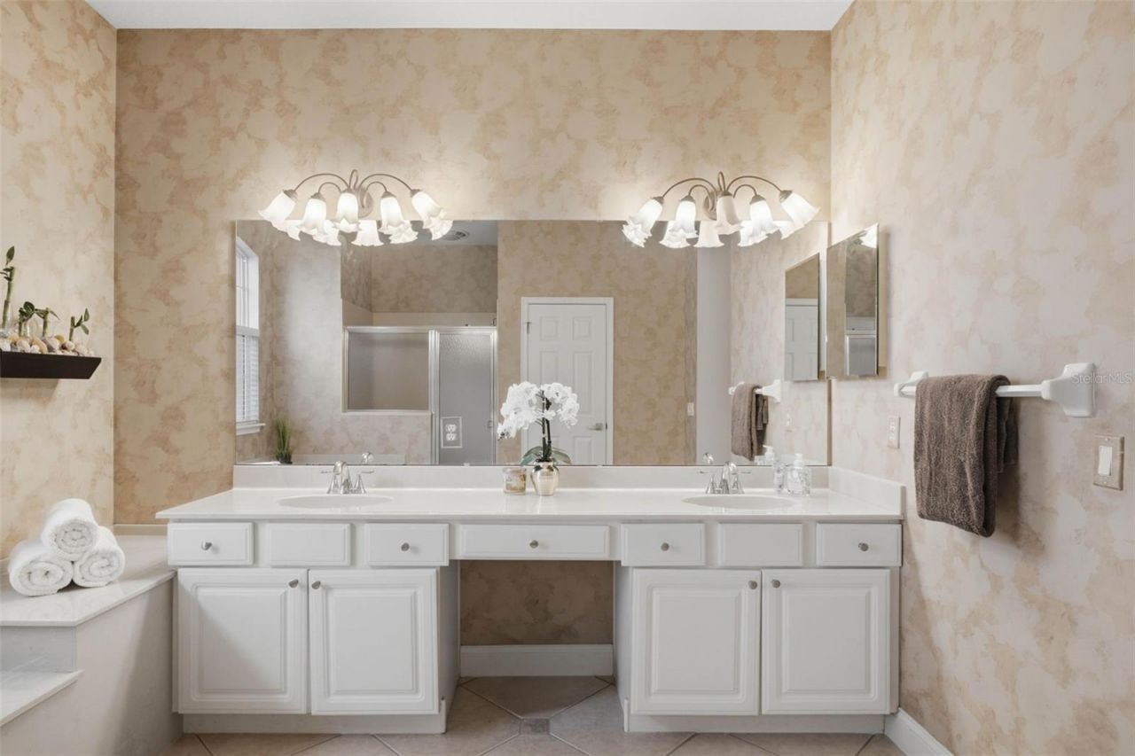 11025 Lake Katherine Circle, Clermont, FL 34711 Photo
