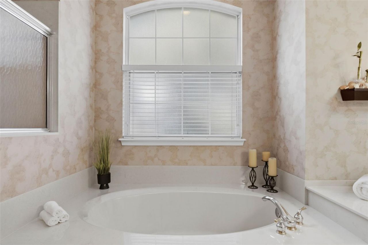 11025 Lake Katherine Circle, Clermont, FL 34711 Photo
