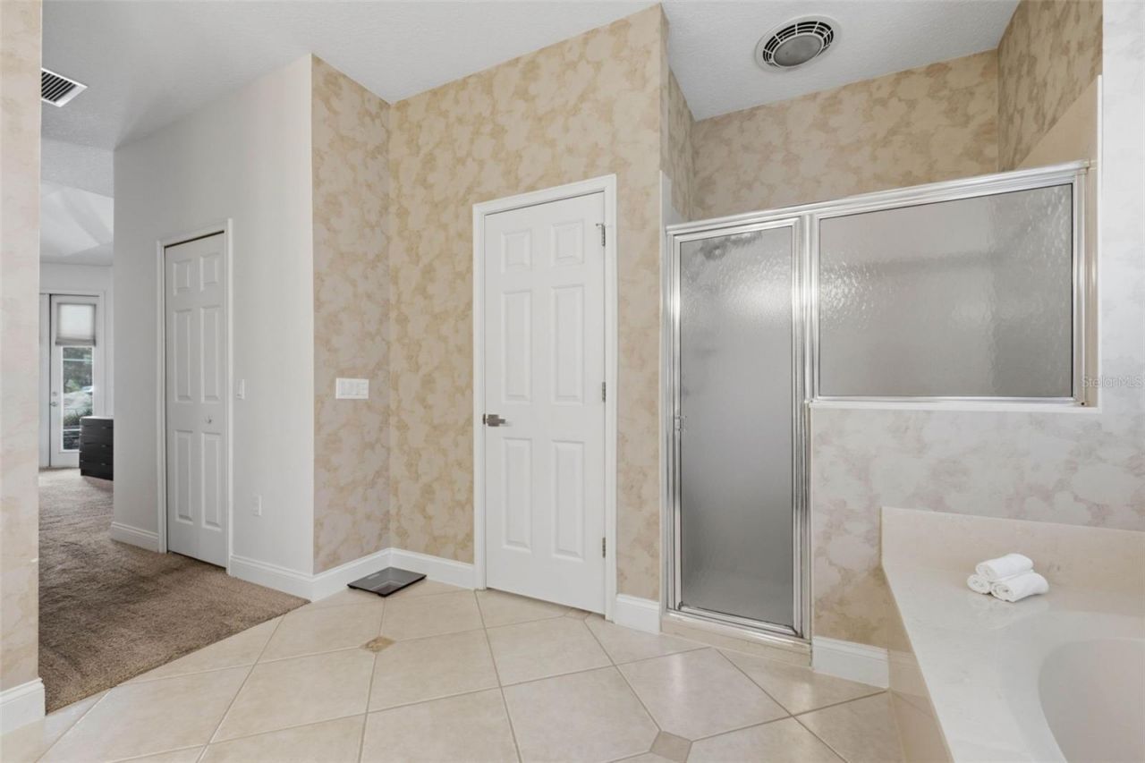 11025 Lake Katherine Circle, Clermont, FL 34711 Photo
