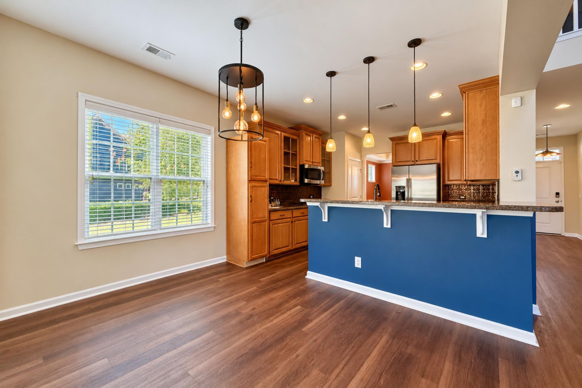8512 Marsh Overlook Photo 11