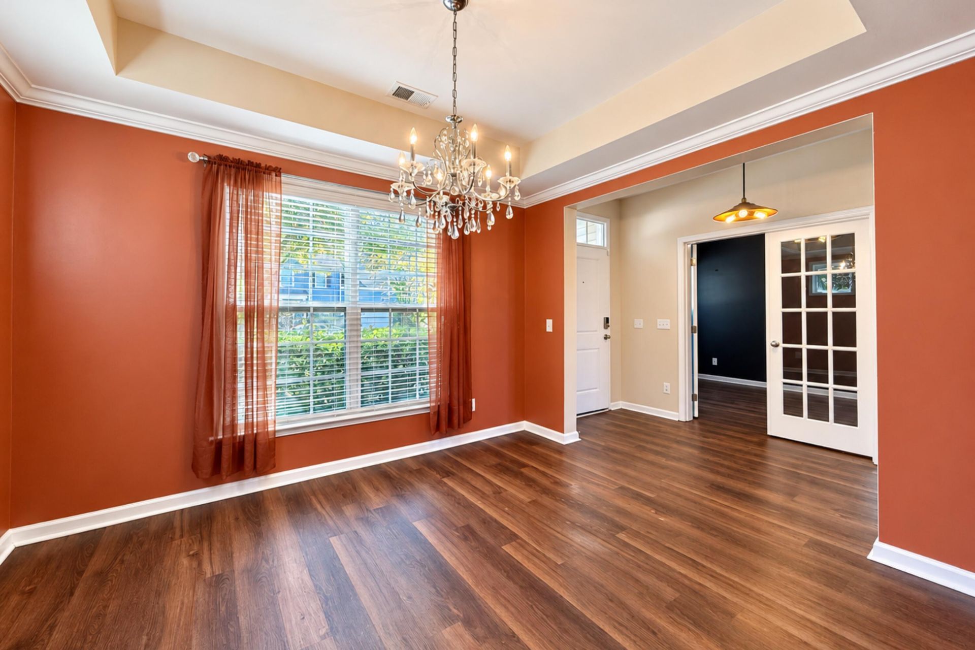 8512 Marsh Overlook Photo 6