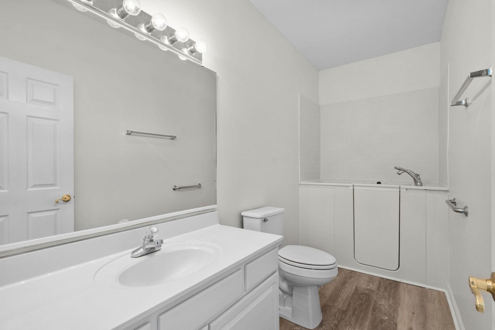 111 Greenside Villas Dr.  Photo 25