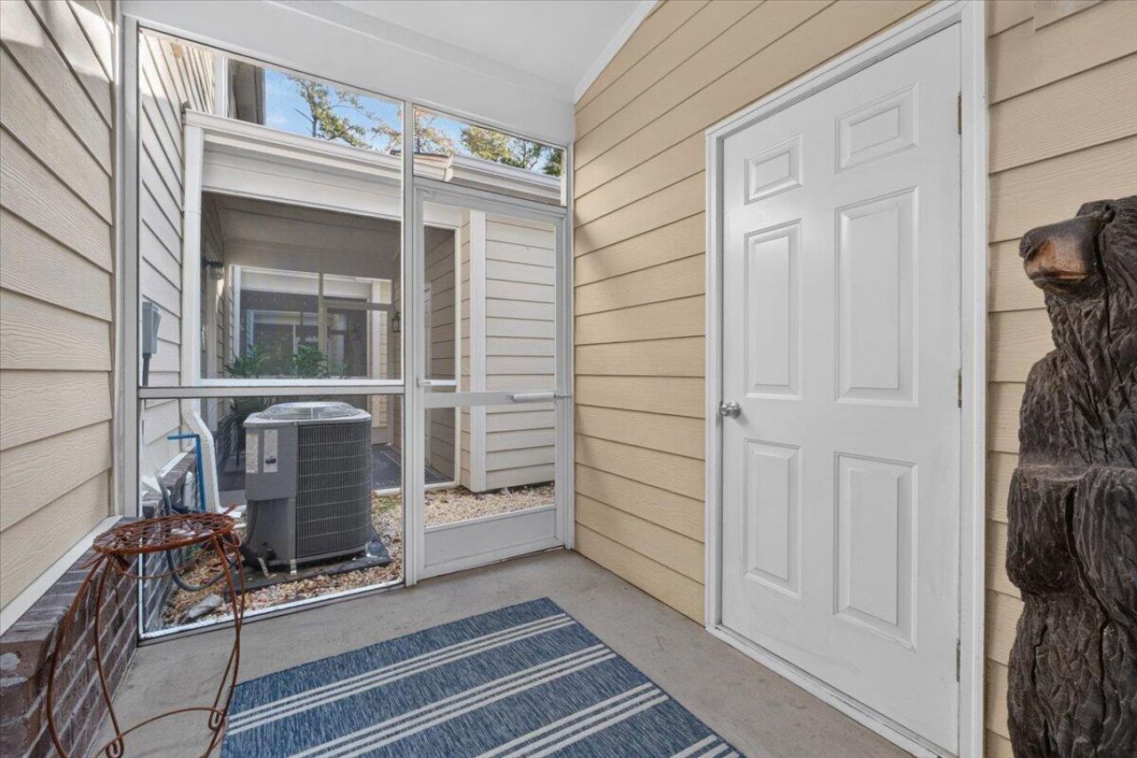 205 Bennett Lane Photo 23