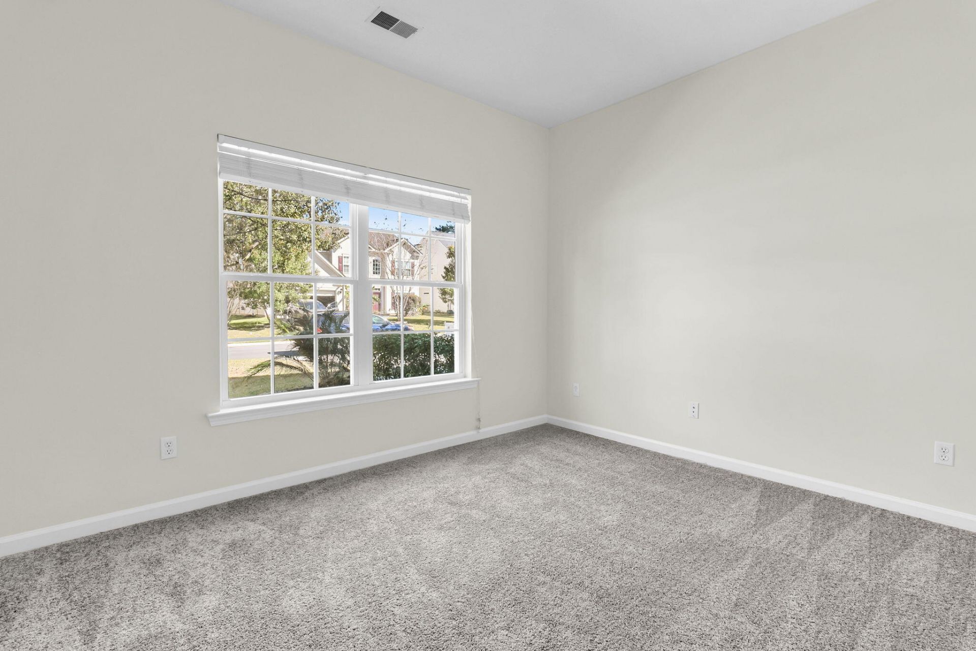 7507 Hawks Circle Photo 21