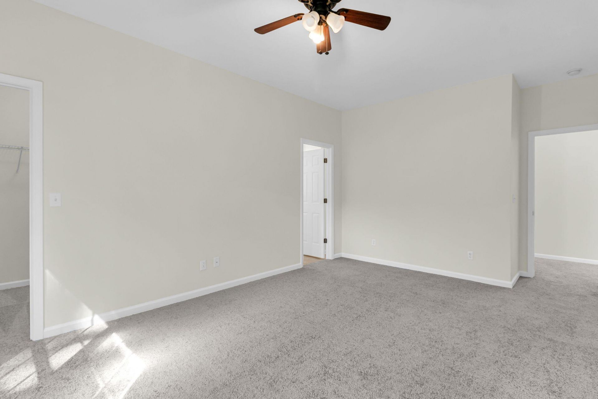 7507 Hawks Circle Photo 23