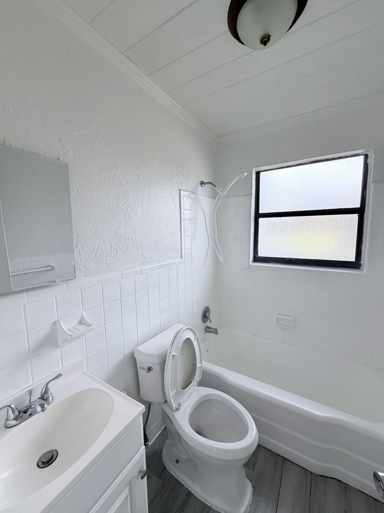 1409 W 33rd Street, Unit 2, Riviera Beach, FL 33404 Photo