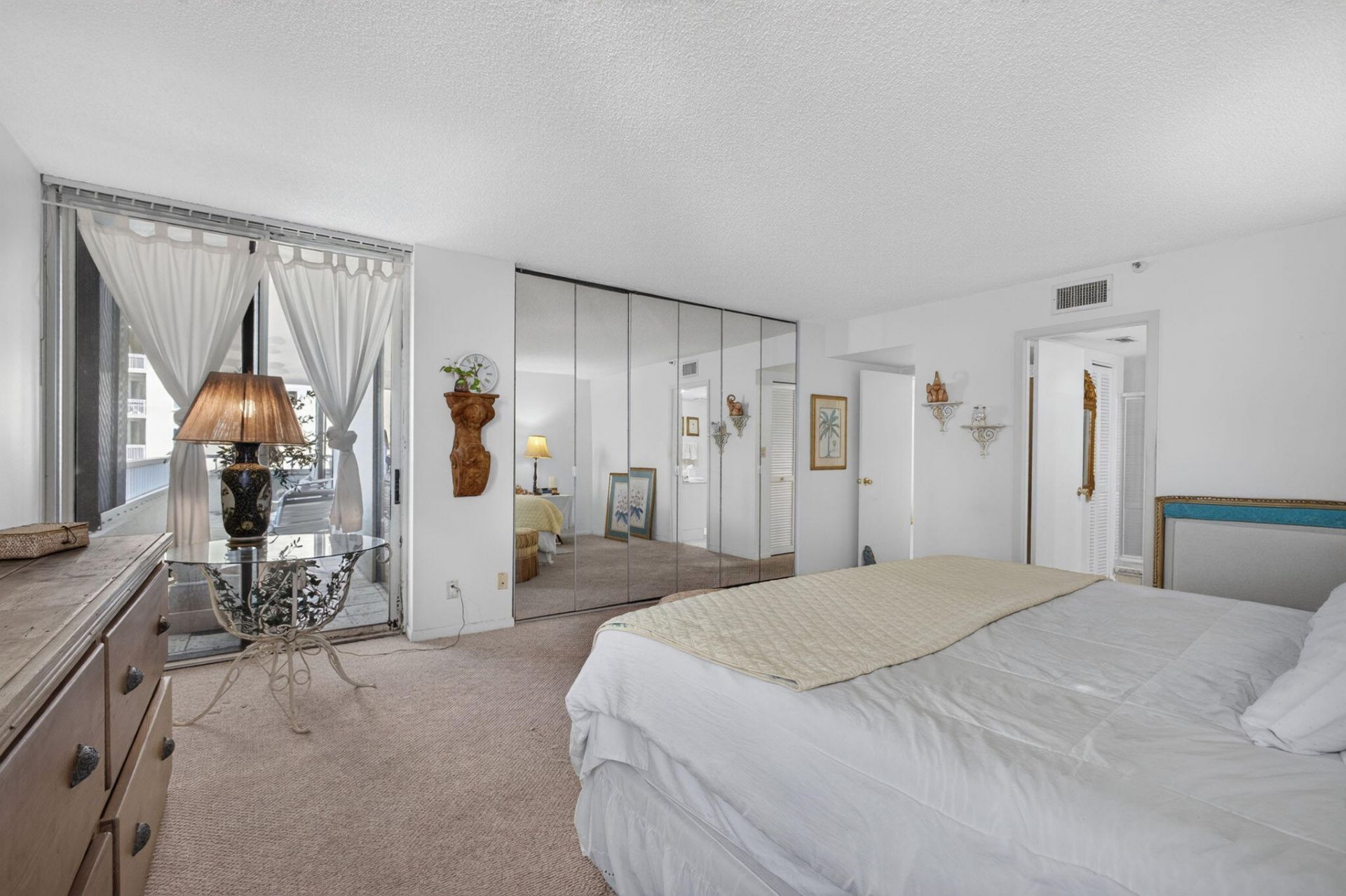 5280 N Ocean Drive, Unit 4D, Singer Island, FL 33404 Photo